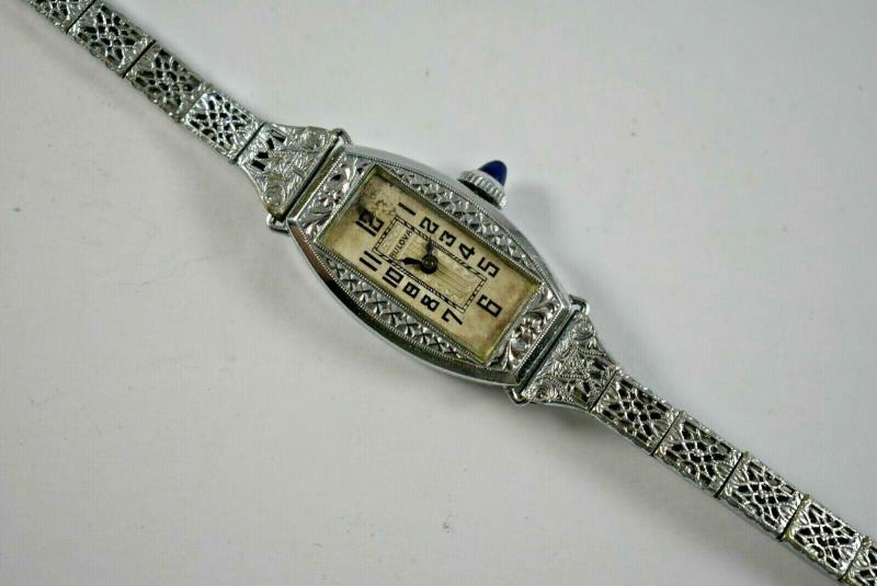 1929 Bulova 'Camelia' with original crown & bracelet