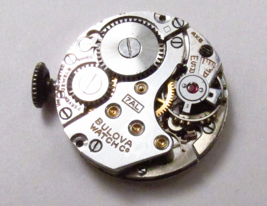 Movement 7Al, square pictomark for 1946, 7 jewels, Swiss made.