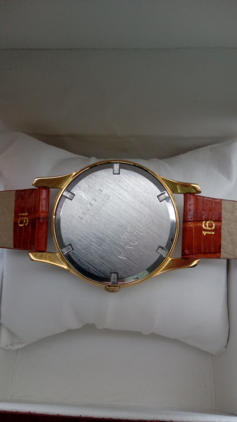 Back of the watch, 1 53032 WATERPROOF Bullova Swiss